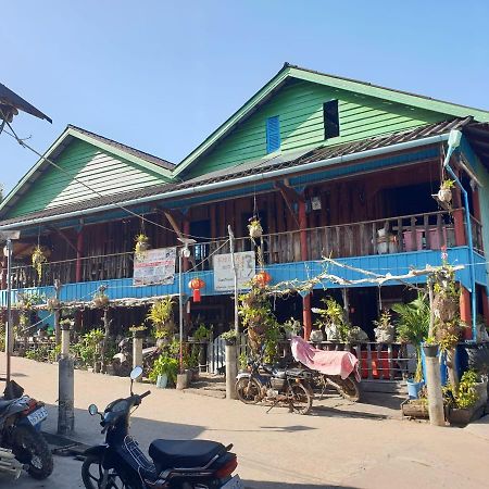 Seng Long Guesthouse Kaôh Rŭng Buitenkant foto
